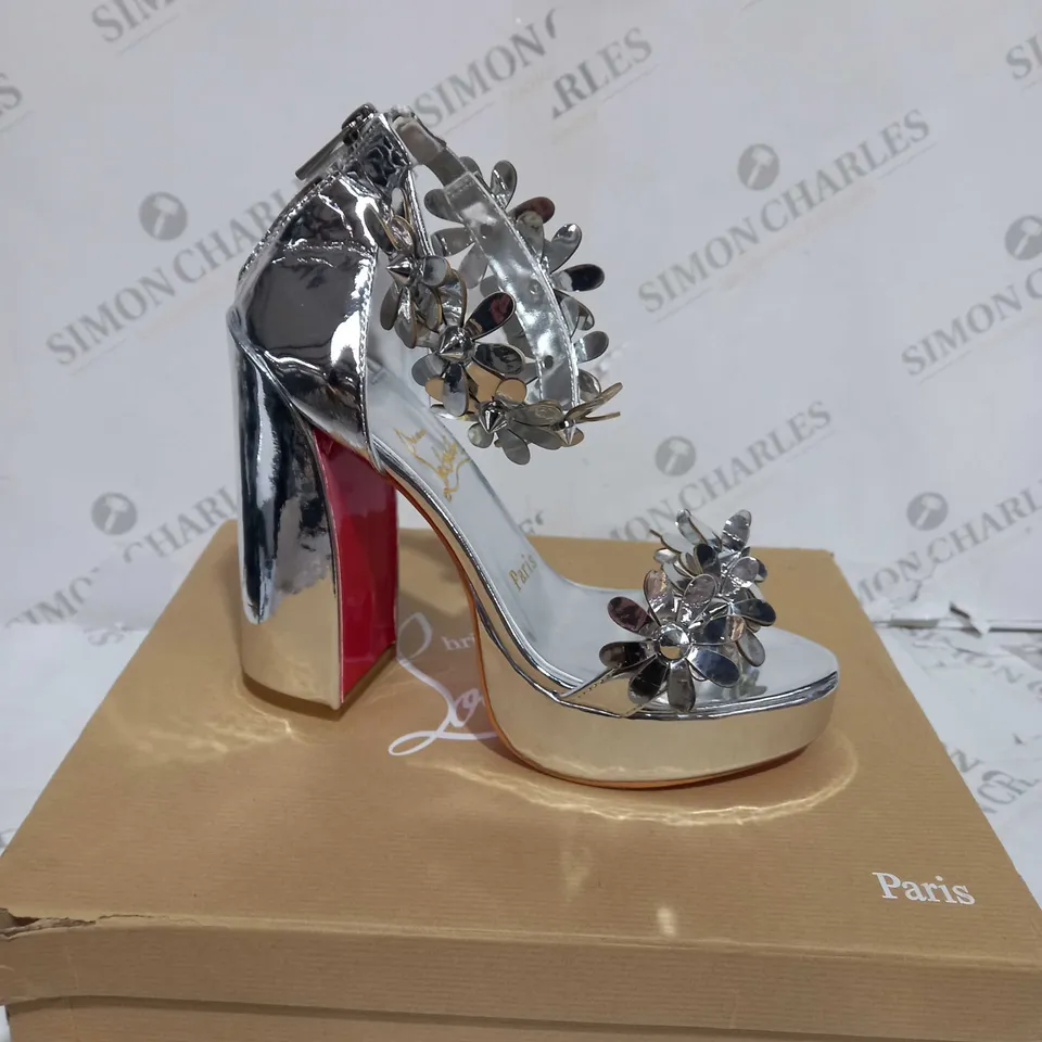 BOXED CHRISTIAN LOUBOUTIN HIGH HEEL SHOE - UK SIZE 7.5