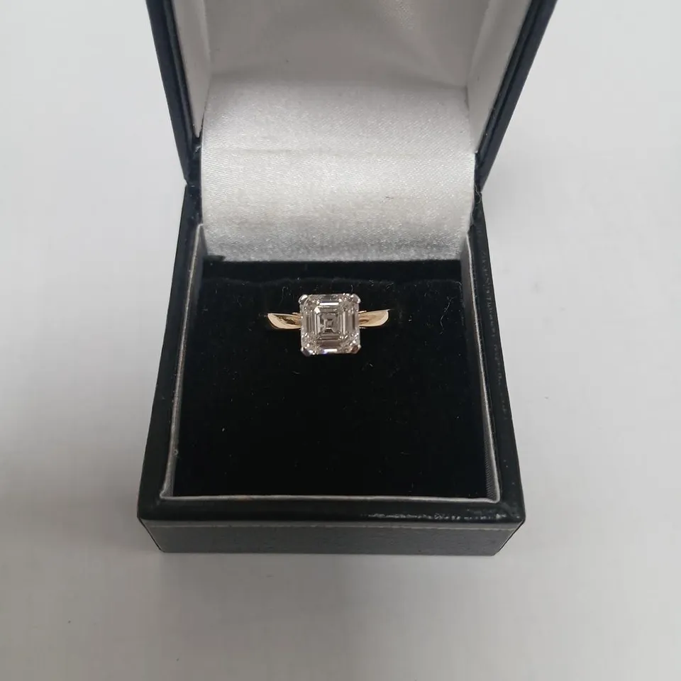 9CT GOLD SOLITAIRE SET WITH A LAB GROWN ASSCHER CUT DIAMOND WEIGHING +2.09CT