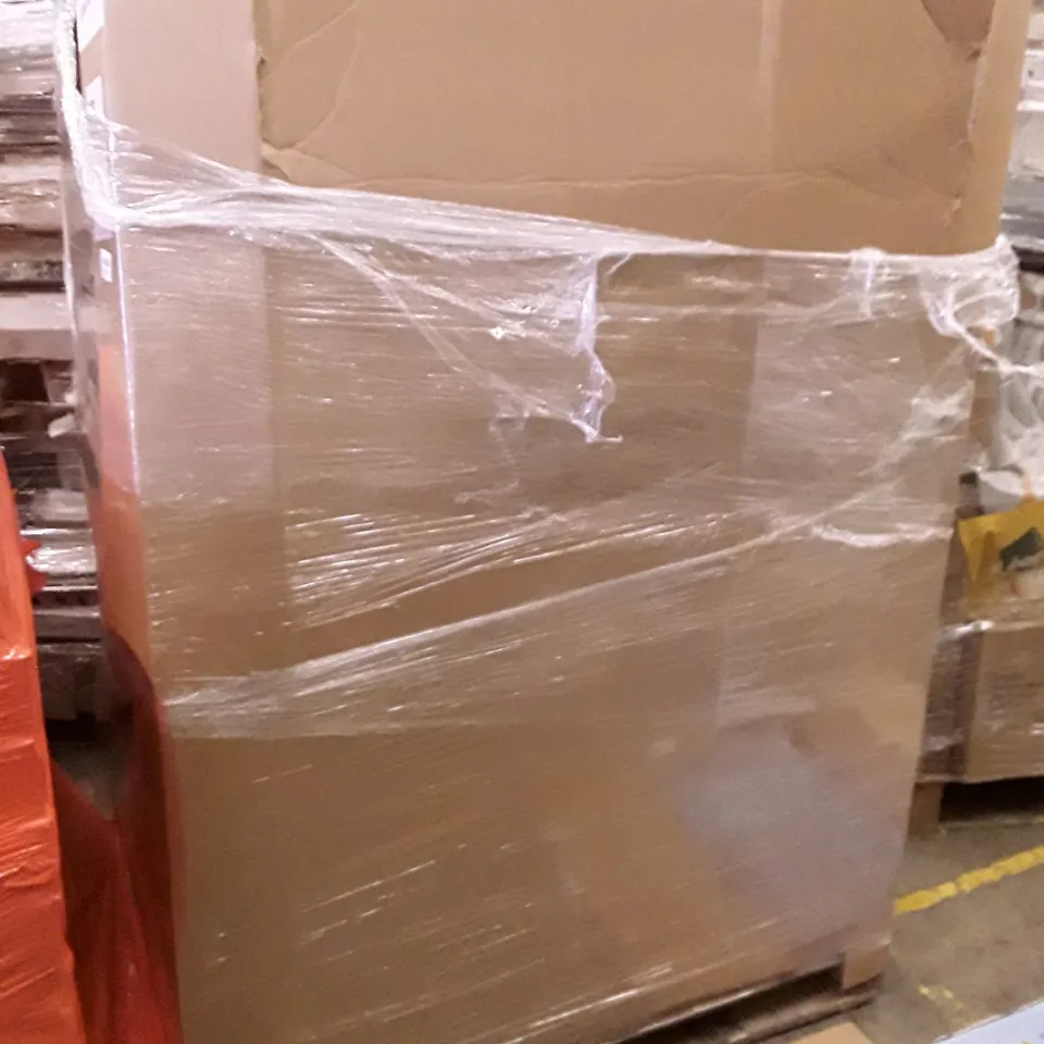 PALLET OF ASSORTED PRODUCTS INCLUDING TRUNKI KIDS SUITCASE, 3D WALL PANEL, POSTER STAND, UMBRELLA, BLINDS, COOL FAN