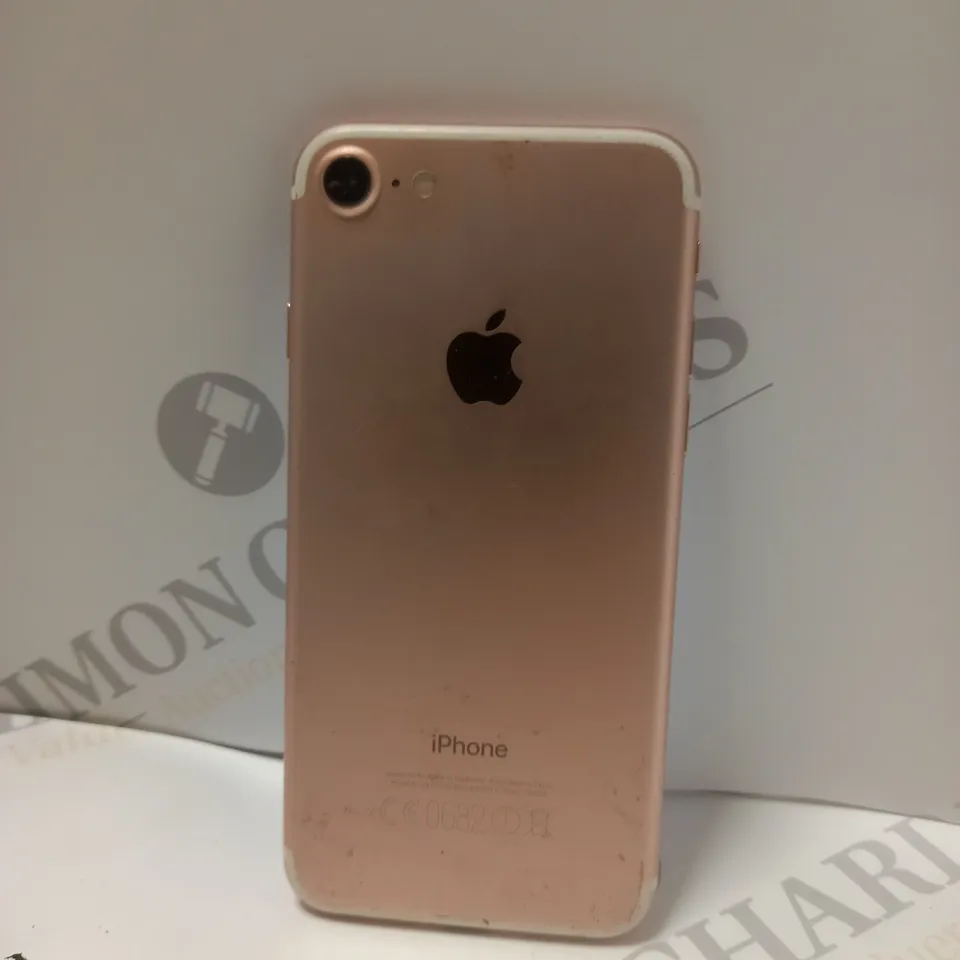 APPLE IPHONE 7 (A1778) SMARTPHONE