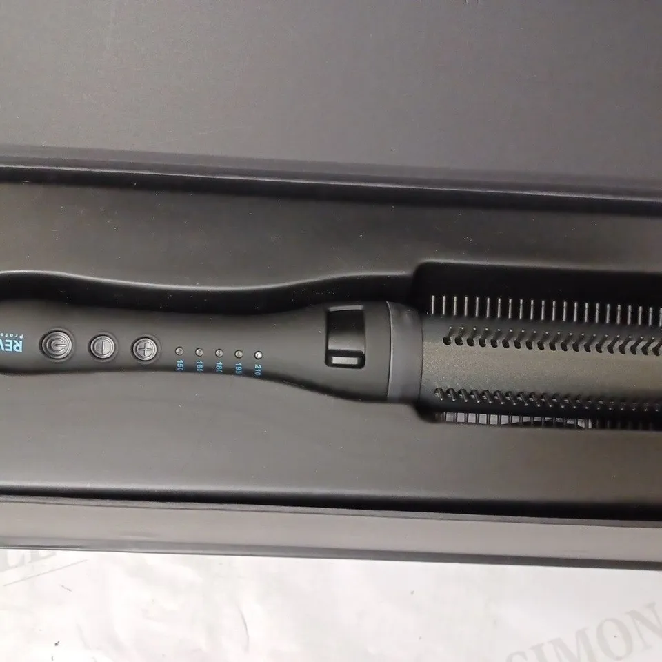 REVAMP PROGLOSS BIG VOLUME AND WAVE