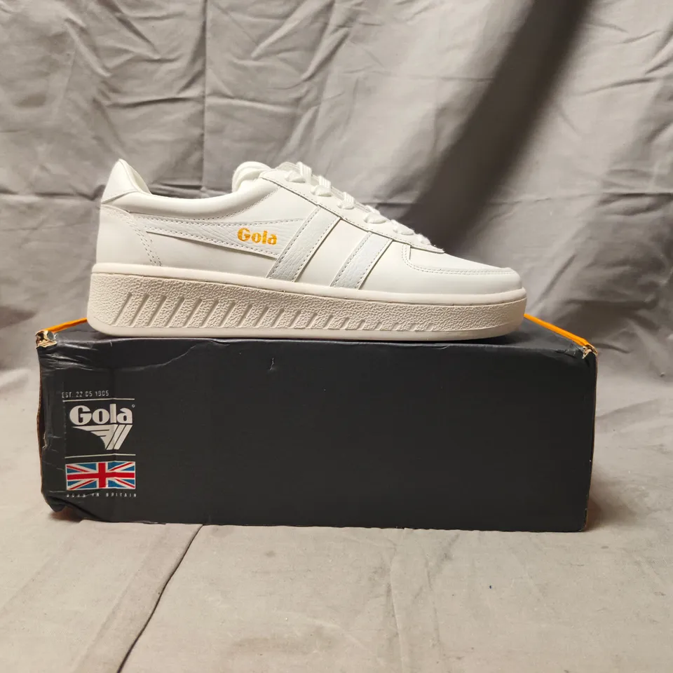 BOXED PAIR OF GOLA SHOES IN WHITE SIZE UK 5