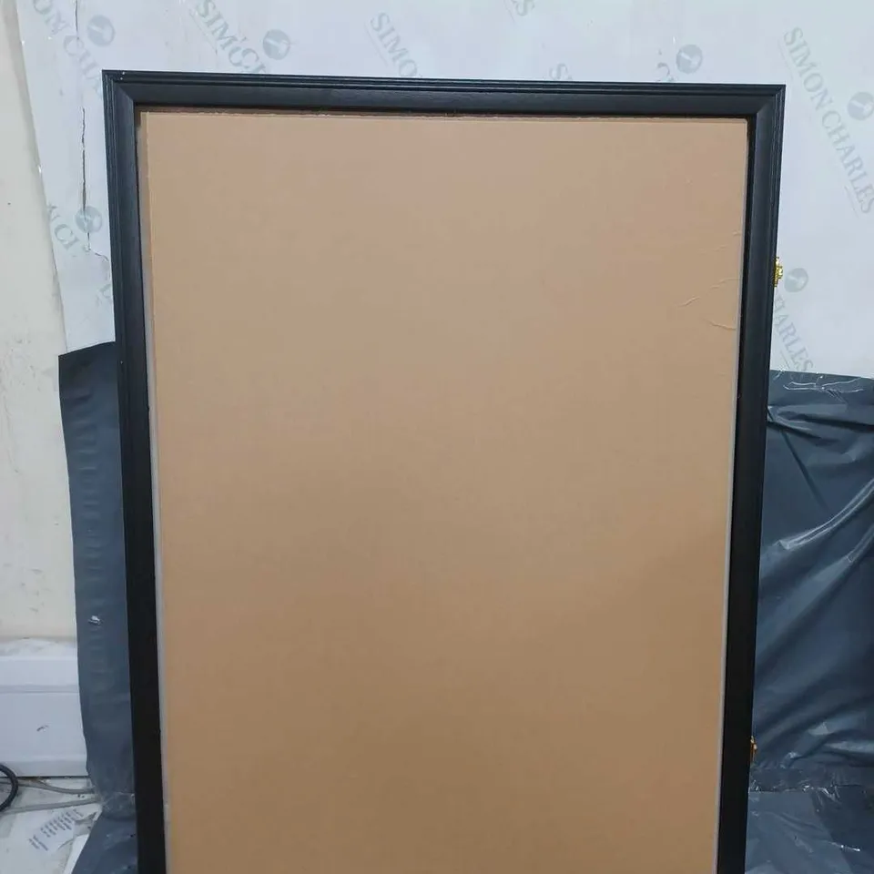 JERSEY DISPLAY FRAME