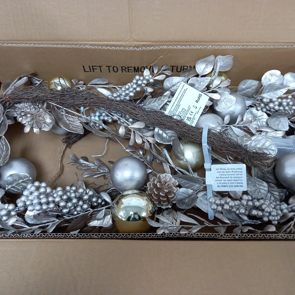 6FT CHAMPAGNE GOLD PRE LIT GARLAND RRP £39.99