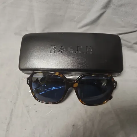 RALPH LAUREN SUNGLASSES – TORTOISESHELL FRAME WITH BLUE LENSES