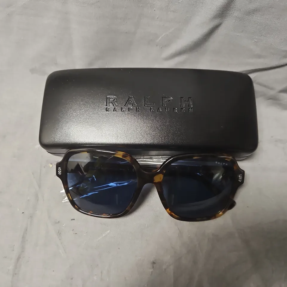 RALPH LAUREN SUNGLASSES – TORTOISESHELL FRAME WITH BLUE LENSES
