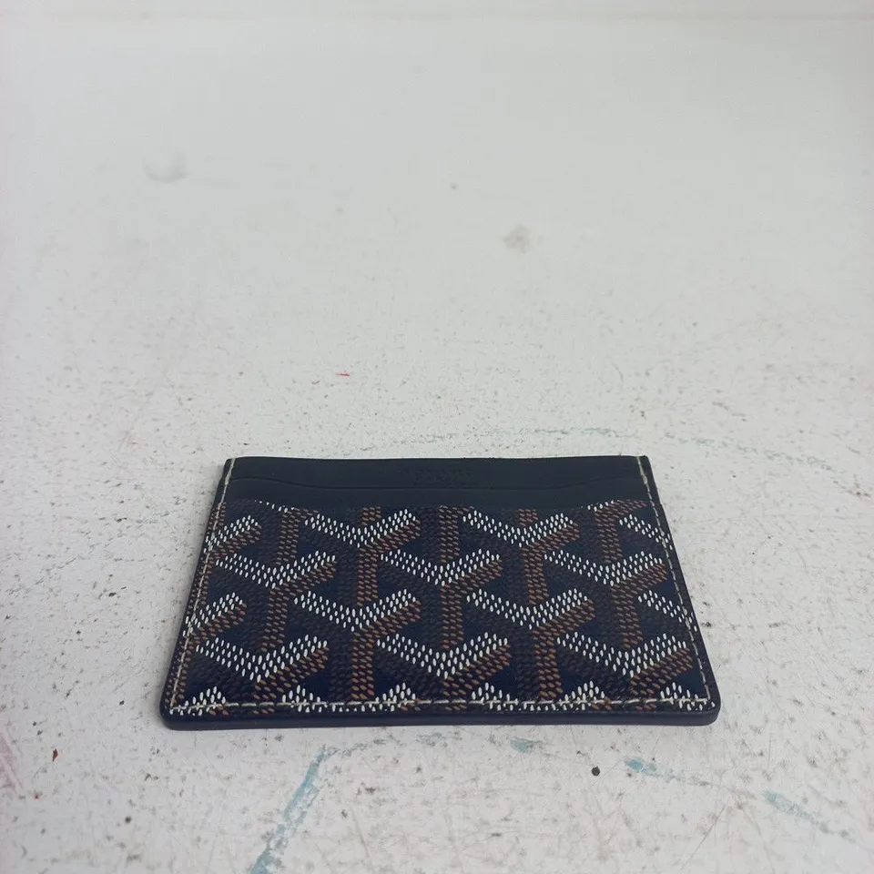 GOYARD CARDHOLDER WALLET – NAVY CHEVRON PATTERN, PARIS EMBOSSED