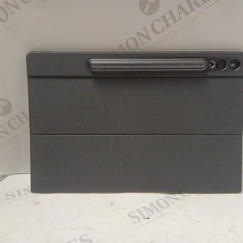 SAMSUNG BOOK COVER KEYBOARD SLIM