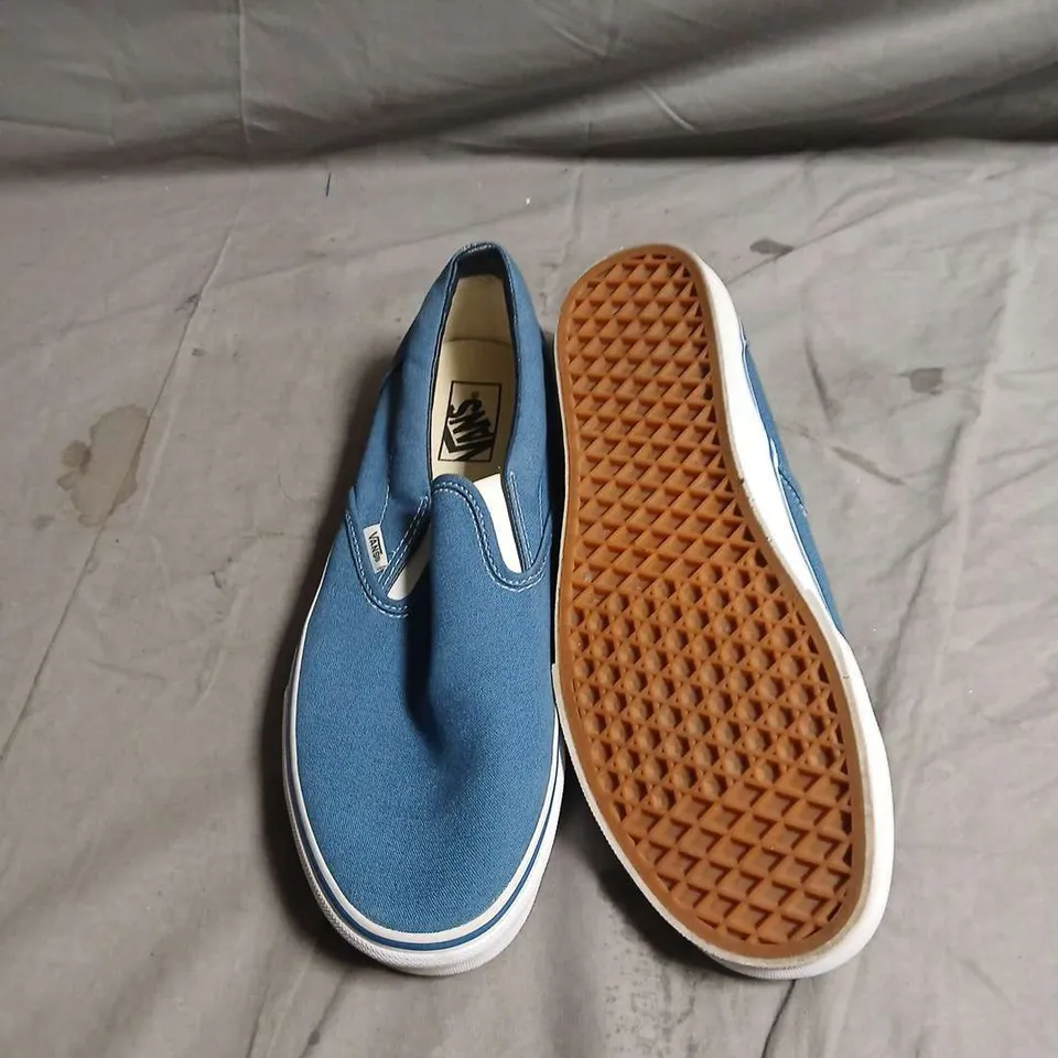 VANS SLIP-ON SHOES – BLUE-UK SIZE 10