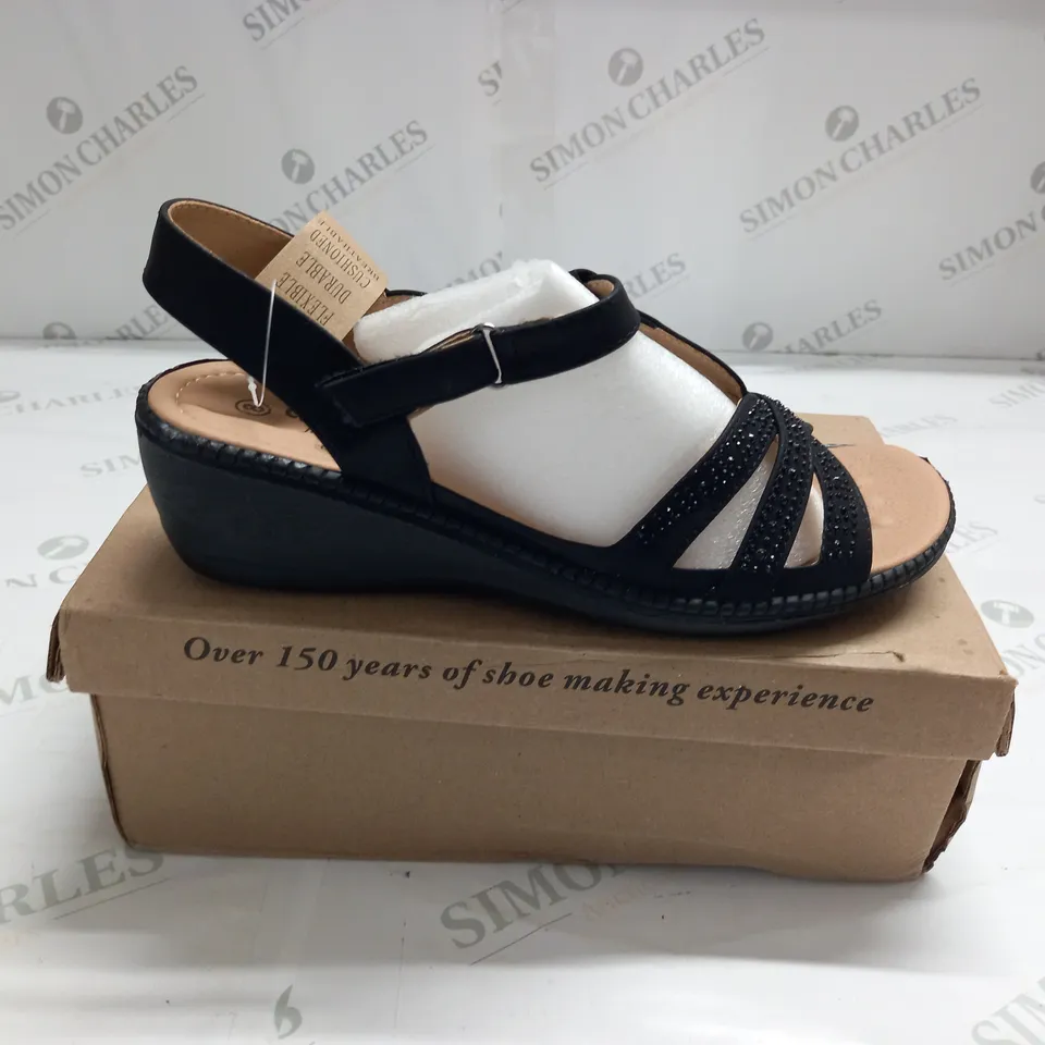 BOXED PAIR OF CUSHION WALK EMBELLISHED STRAPPY SANDALS IN BLACK - 8