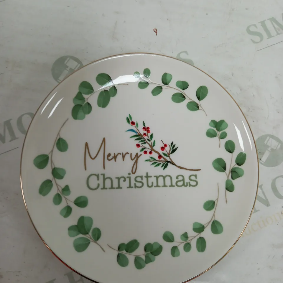 BOX OF 4 ASSORTED MERRY CHRISTMAS SMALL PLATES