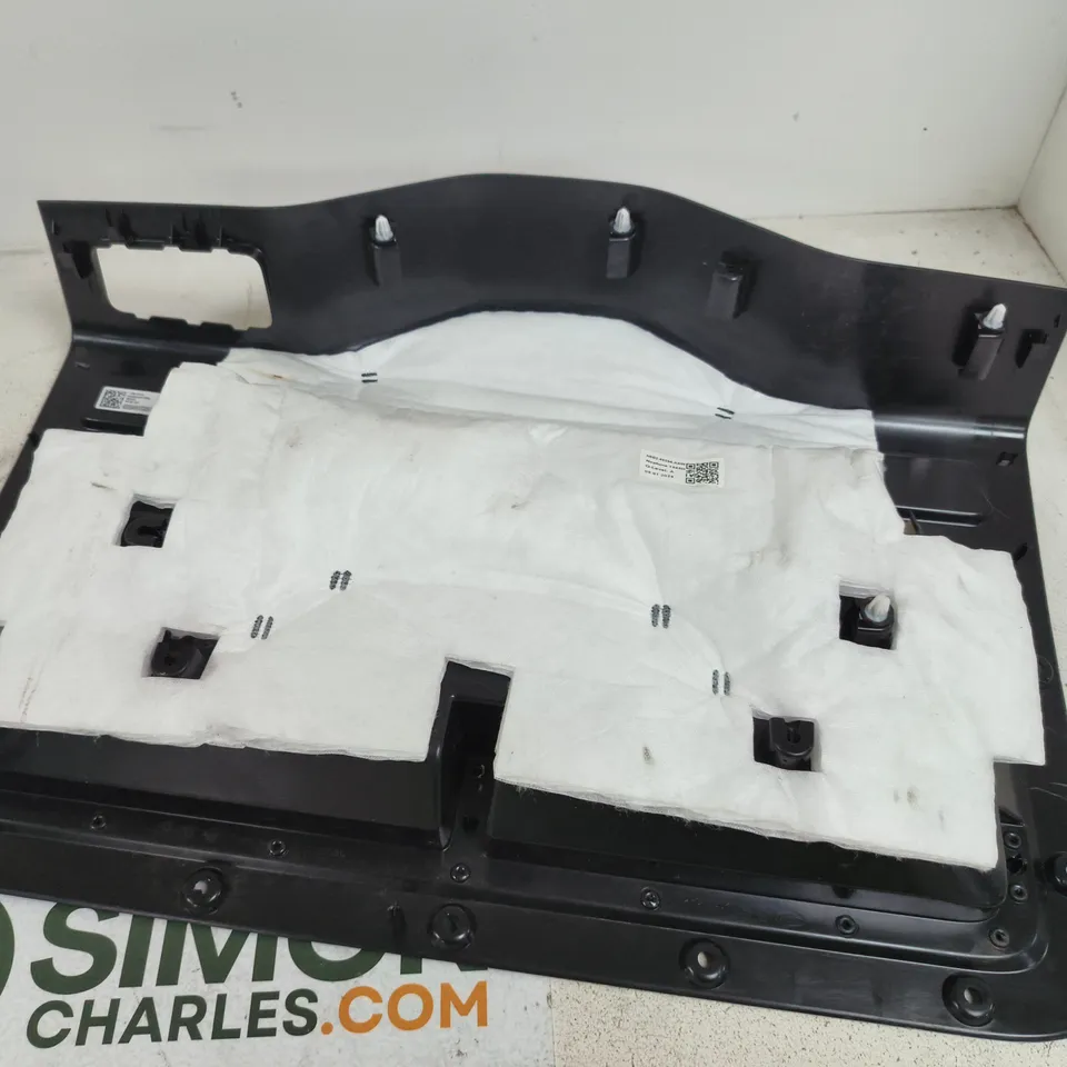 LAND ROVER DEFENDER INNER TRIM PANEL 