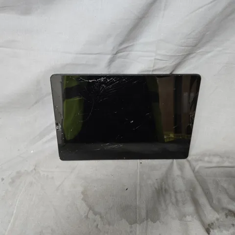 LENOVO TABLET – FRONT CRACKED SCREEN