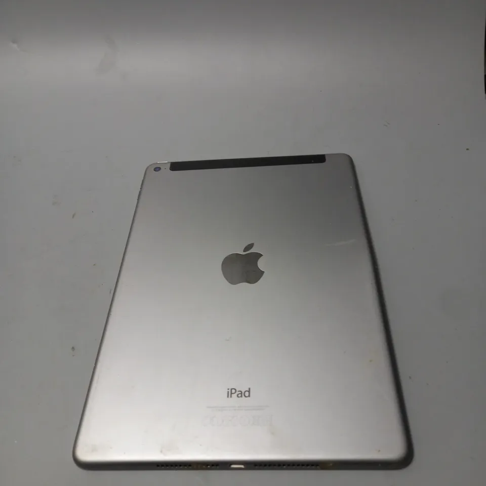 APPLE A1474 IPAD AIR 