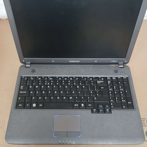 SAMSUNG R530/R730/R540 15 INCH CELERON P4500 1.87GHZ
