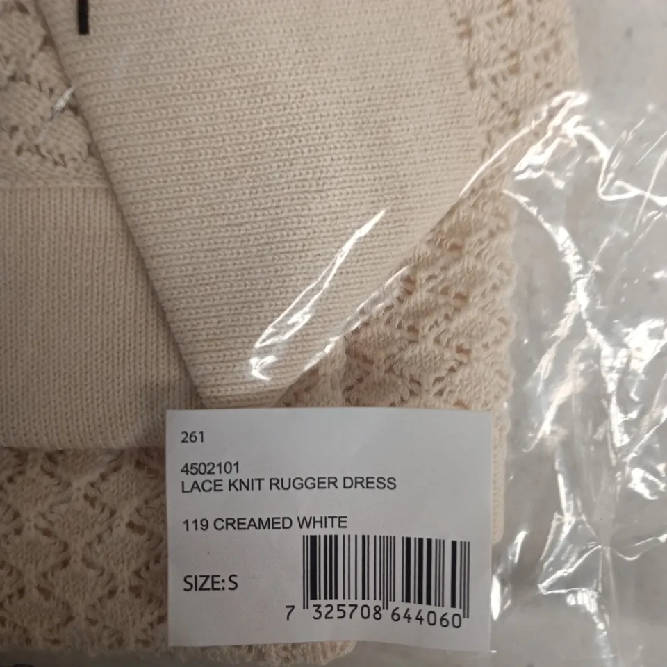 GANT LACE KNIT RUGGER DRESS – CREAMED WHITE, SIZE S