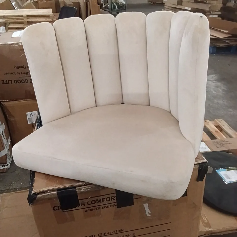 BOXED VELVET DINING CHAIR