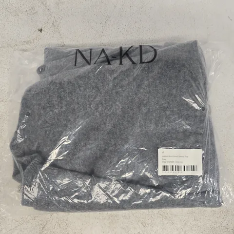 BAGGED NA-KD KNITTED WOOL SHORT SLEEVE TOP IN GREY SIZE MEDIUM