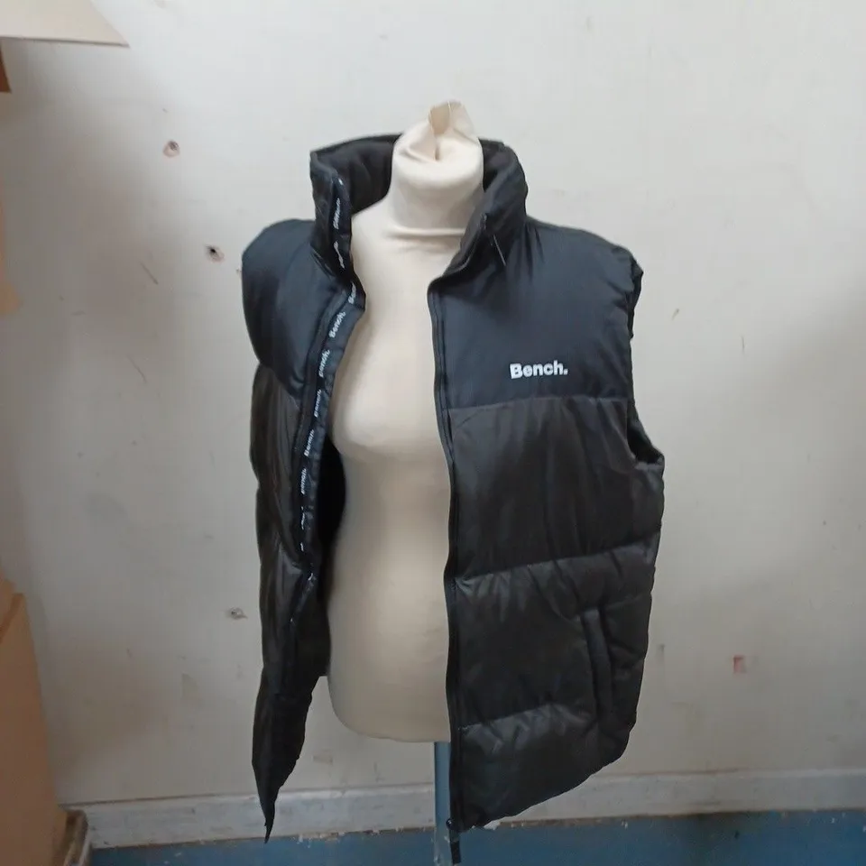 BENCH LARGE BLACK PUFFER GILET 