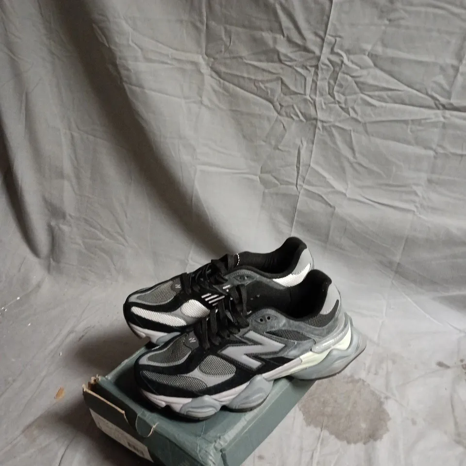 NEW BALANCE 9060 BLACK TRAINERS – MEN'S UK 8.5 (US 9) D WIDTH