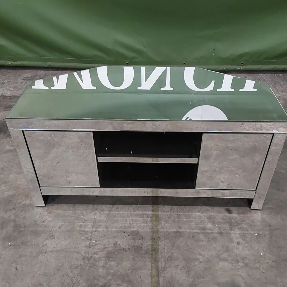 DESIGNER MIRRORED TV UNIT 