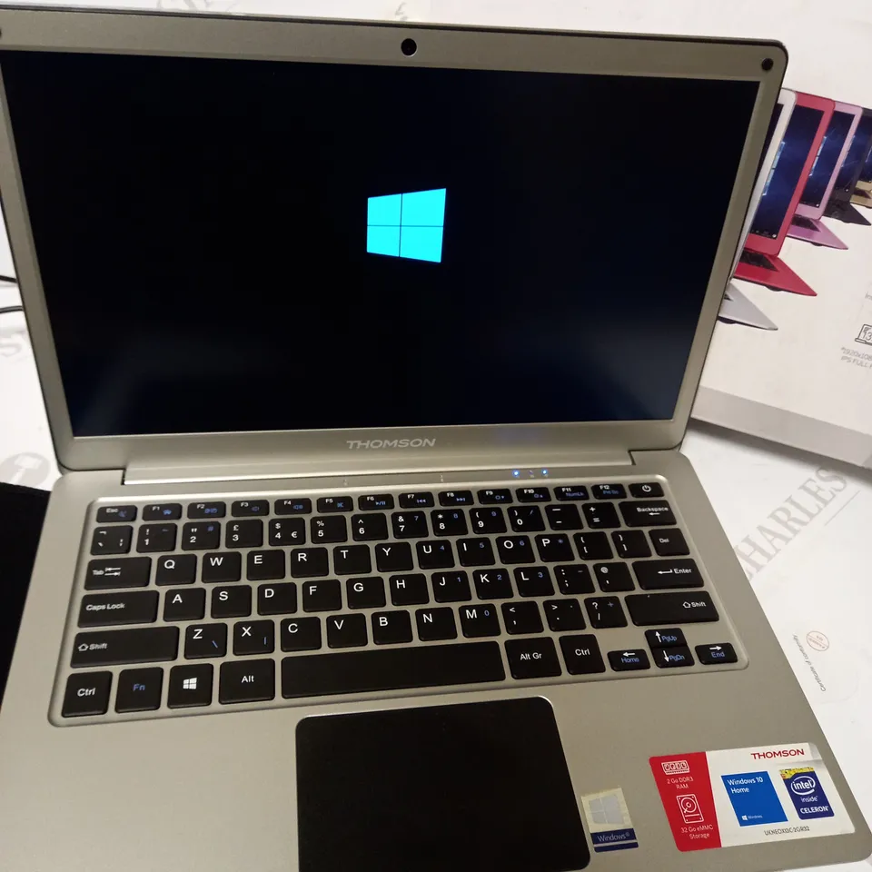 THOMPSON NEOX 13.3" ULTRABOOK WITH WINDOWS AND PROTECTIVE SLEEVE, SILVER 
