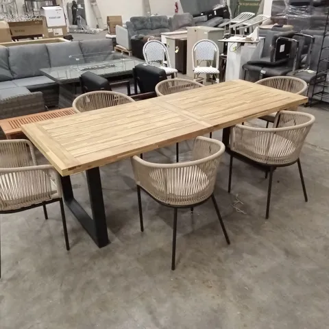 DESIGNER OUTDOOR PATIO DINING SET