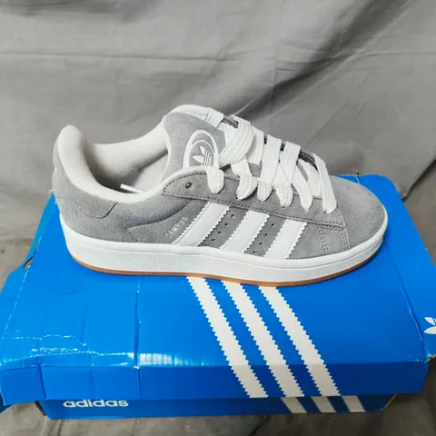 ADIDAS CAMPUS TRAINERS – GREY SUEDE UK SIZE 3.5
