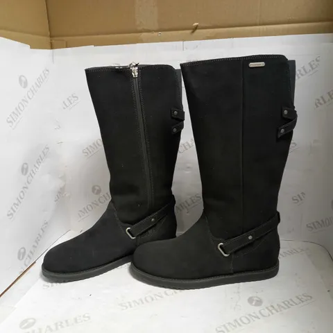 EMU AUSTRALIA KEMMIE KNEE BOOTS SIZE 8