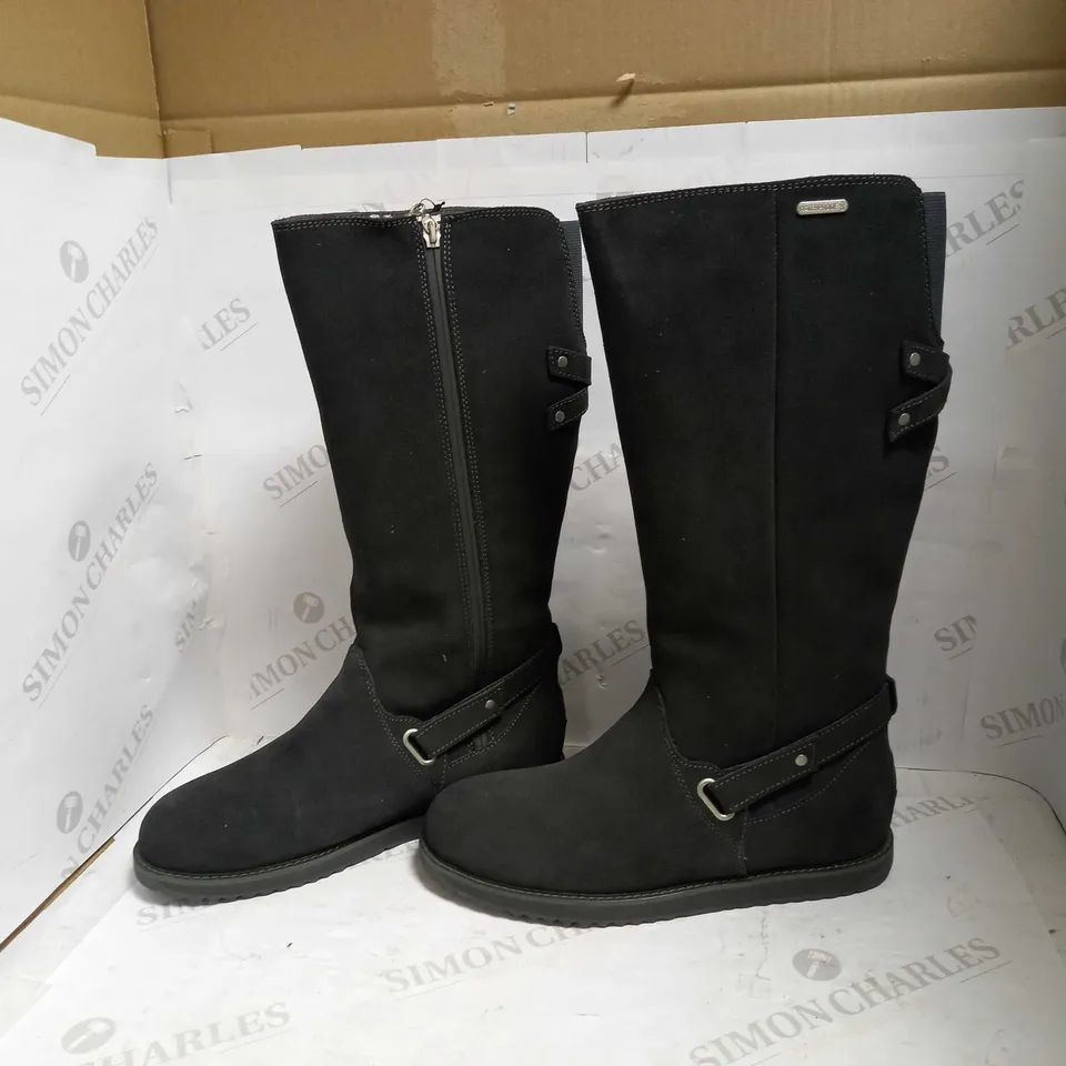 EMU AUSTRALIA KEMMIE KNEE BOOTS SIZE 8