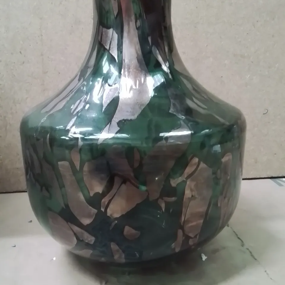 BOXED HERBIE LARGE BOTTLE VASE GREEN AND GOLD FINISH 