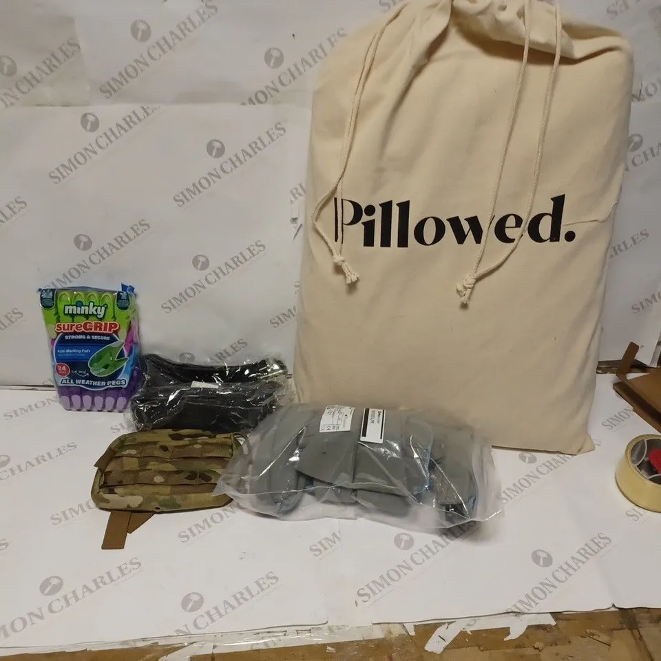 APPROXIMATELY 15 HOUSEHOLD ITEMS TO CONTAIN ALL WEATHER PEGS, PILLOWED LARGE PILLOW, FLEXIBLE PLASTIC STORAGE CONTAINERS ETC