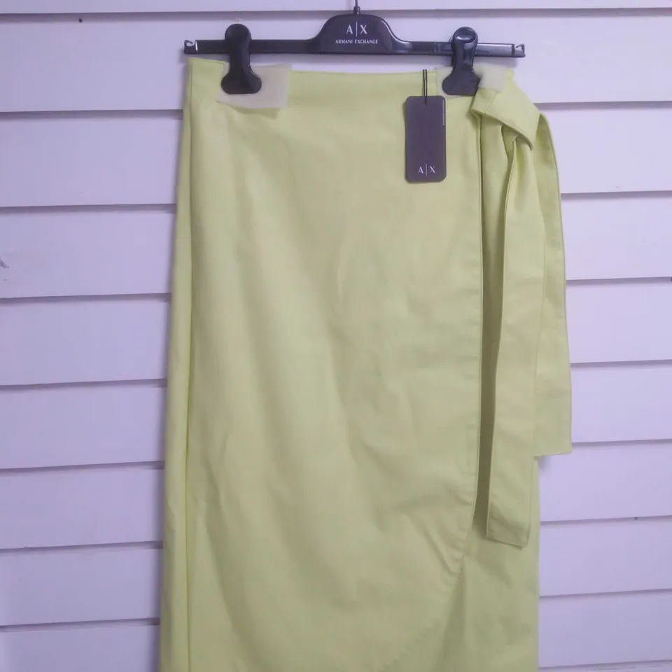 BRAND NEW ARMANI EXCHANGE YELLOW BELTED WRAP SKIRT SIZE 6