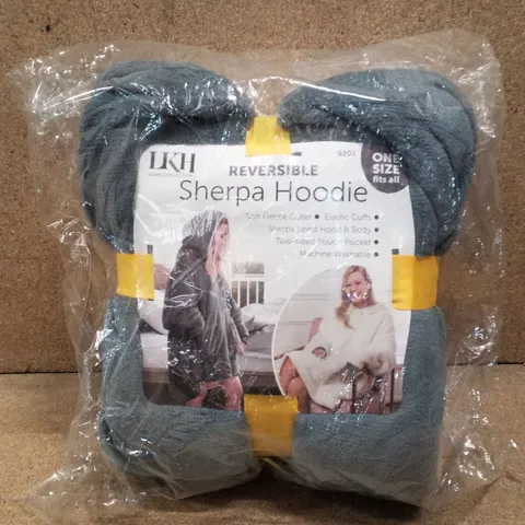 BAGGED REVERSIBLE SHERPA HOODIE