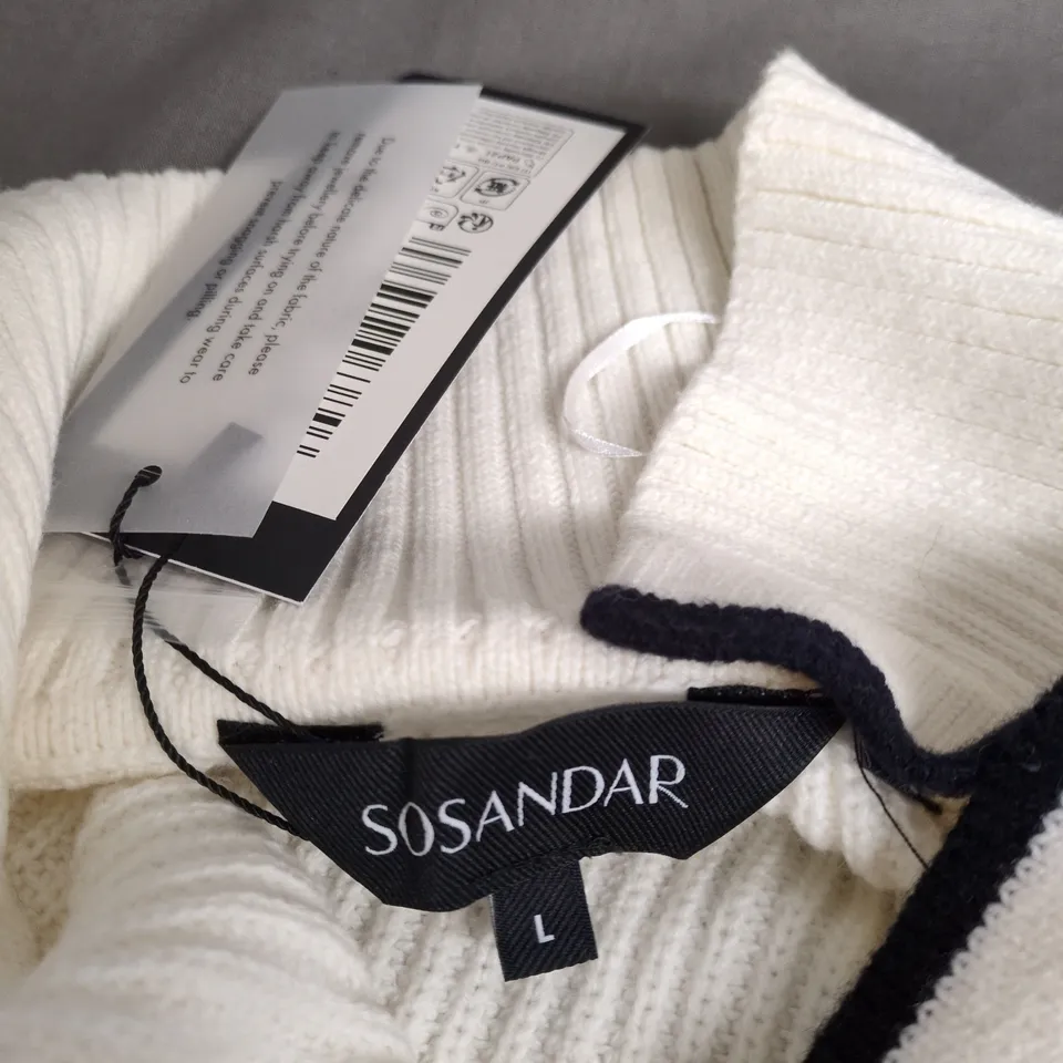 SOSANDAR WHITE KNIT STRIPE JUMPER – WOMEN’S, UK LARGE (L)