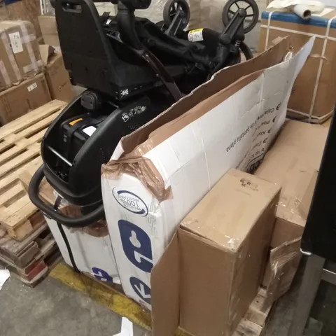 PALLET OF ASSORTMENT OF INCOMPLETE OR DAMAGED PRAM PARTS, PIECES AND ACCESSORIES