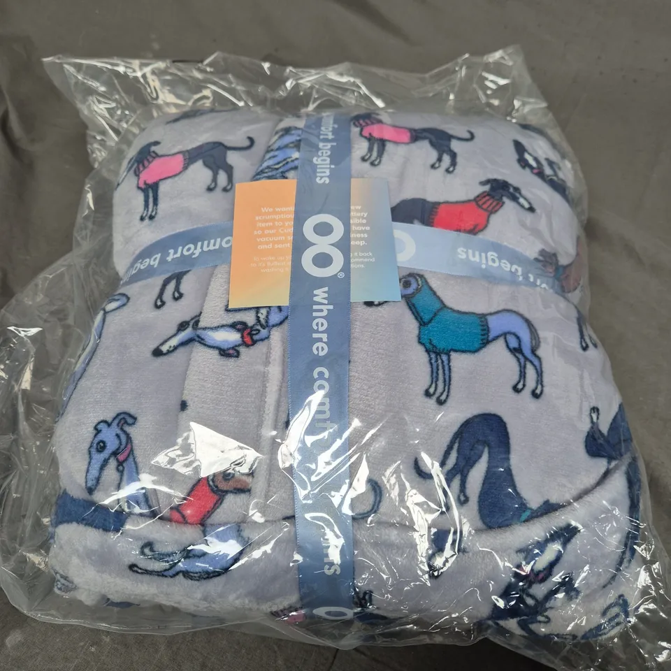 SEALED OODIE OVERSIZED HOODED BLANKET - GREYHOUND