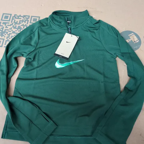 NIKE PRO KIDS RUNNING QUARTER ZIP IN GREEN - SMALL