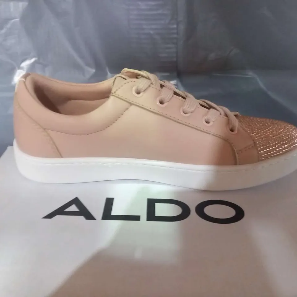 BOXED ALDO BRERIRIA PALE PINK SYNTHETIC SNEAKERS SIZE 3