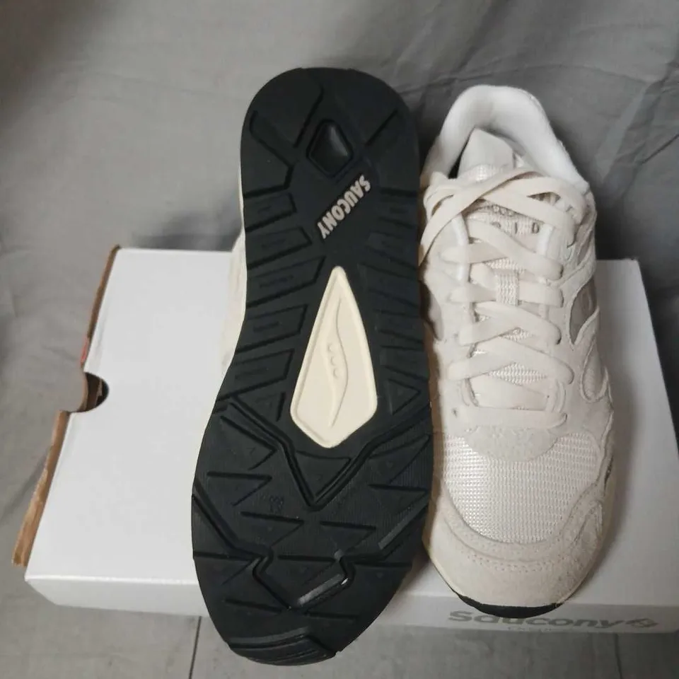 SAUCONY GRID SHADOW 2 SNEAKERS – WHITE/OFF-WHITE, UK 6