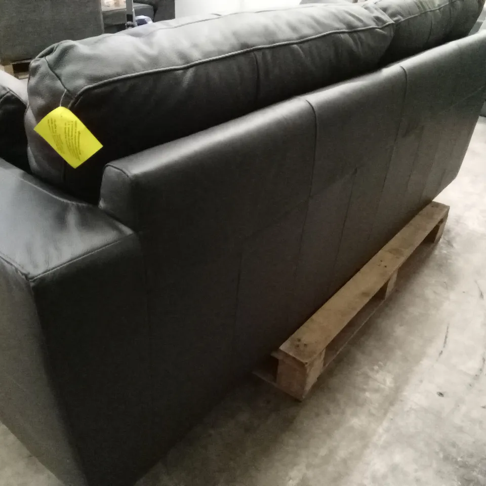 ARDEN ITALIAN LEATHER 4 SEATER SOFA - BLACK RRP £1499
