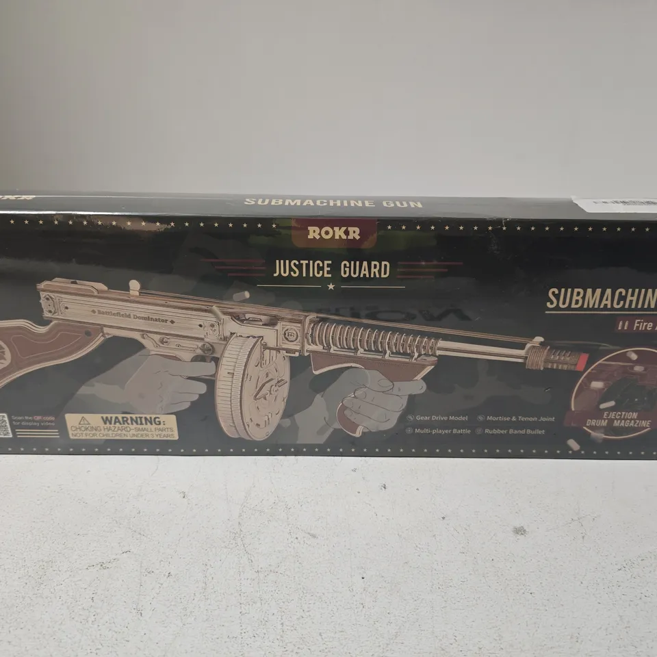 ROBOTIME JUSTICE GUARD SUBMACHINE GUN MODEL KIT 