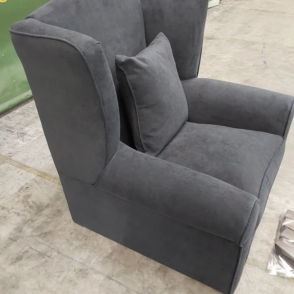 QUALITY DESIGNER FABRIC UPHOLSTERED ARMCHAIR