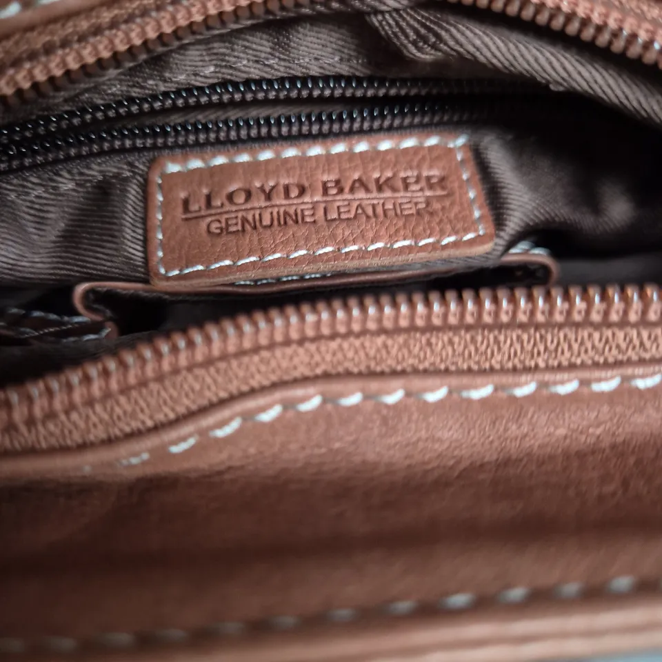 LLOYD BAKER GENUINE LEATHER CROSSBODY BAG – BROWN