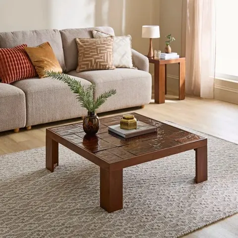 BOXED LAVINA GLASS TILED COFFEE TABLE - DARK AMBER (1 BOX)