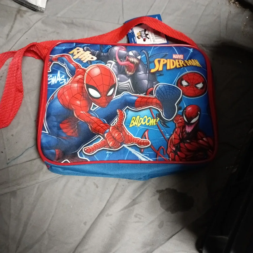 BOX OF APPROXIMATELY 12 ASSORTED TOYS INCLUDING OGHAMS FORTUNE , TEMPORARY TATTOO MARKERS AND SPIDERMAN SATCHELL 