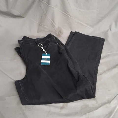 CREW CLOTHING COMPANY STRAIGHT IN JEANS IN BLACK SIZE 18R