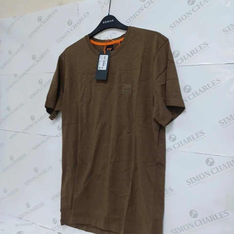 HUGO BOSS DARK GREEN TEE MEDIUM 
