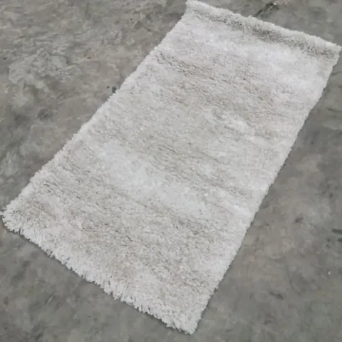 QUALITY DESIGNER AREA RUG - APPROXIMATELY 150X80CM