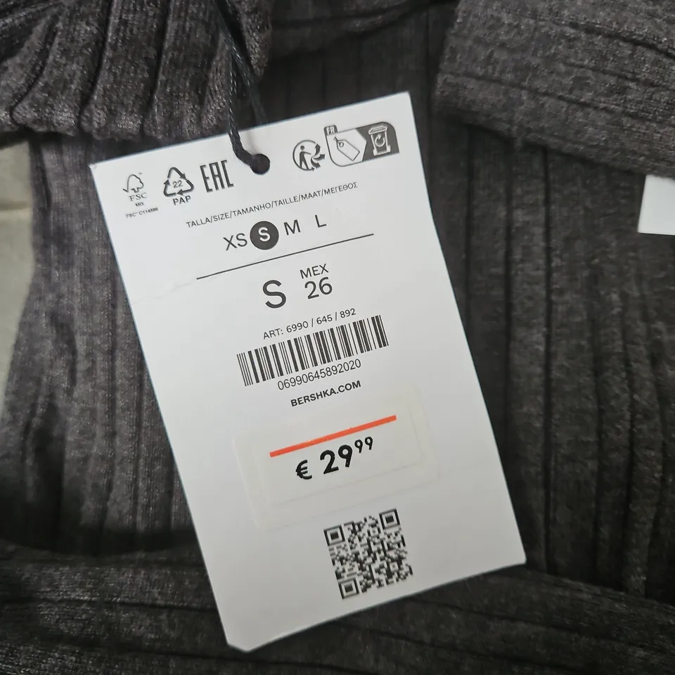 BERSHKA WOMEN'S RIBBED KNIT TURTLENECK SWEATER – GREY – SIZE S